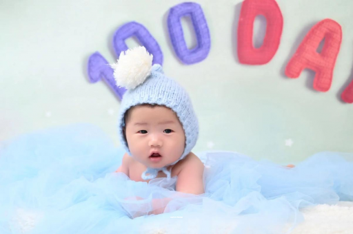 毕节四个月宝宝会翻身